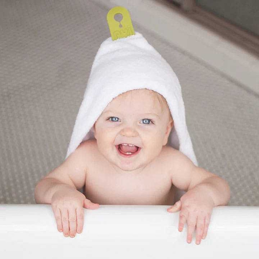 Bath & Care Puj Towels | Puj Hug Baby Hooded Towel